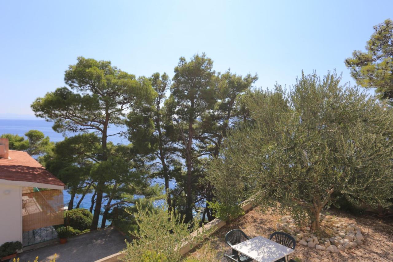 Apartments By The Sea Brela, Makarska - 6688 Екстер'єр фото